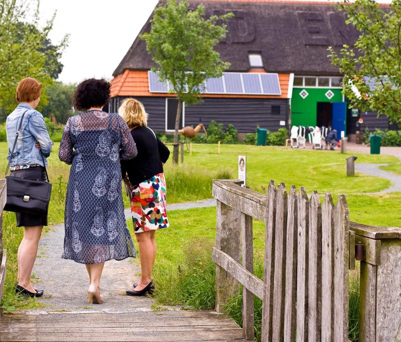 Herkennen jullie de drie dames?